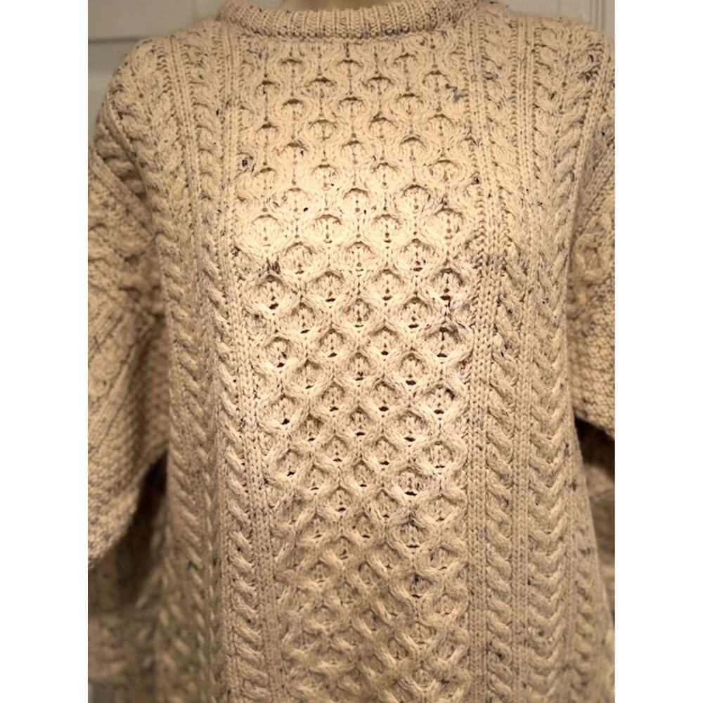 It’s Traditional ‘Tis Irish Aran Cable Knit Sweater Cream Wool Women’s Chunky M - Picture 2 of 7